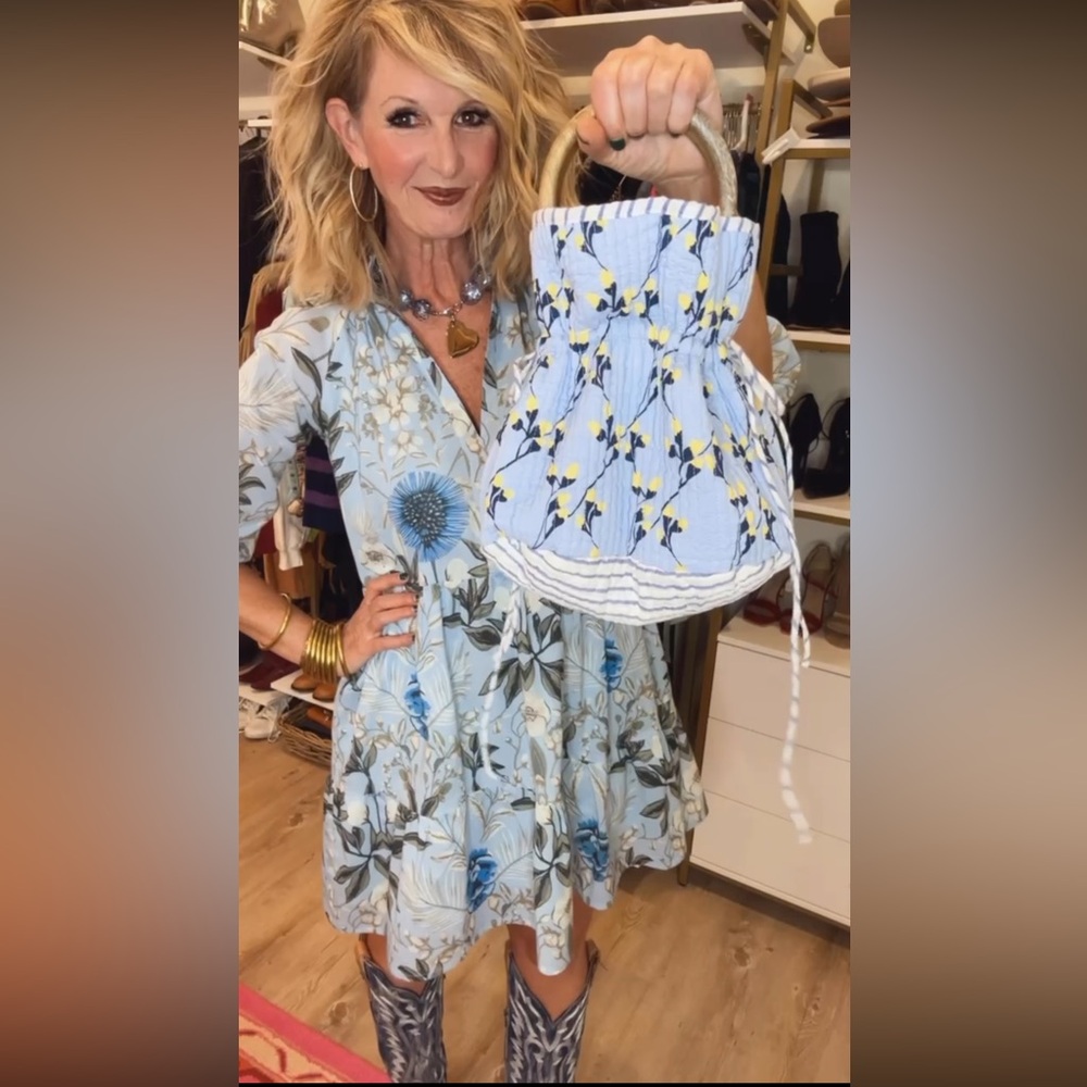 Women’s Blue Floral Mini Drawstring Bag